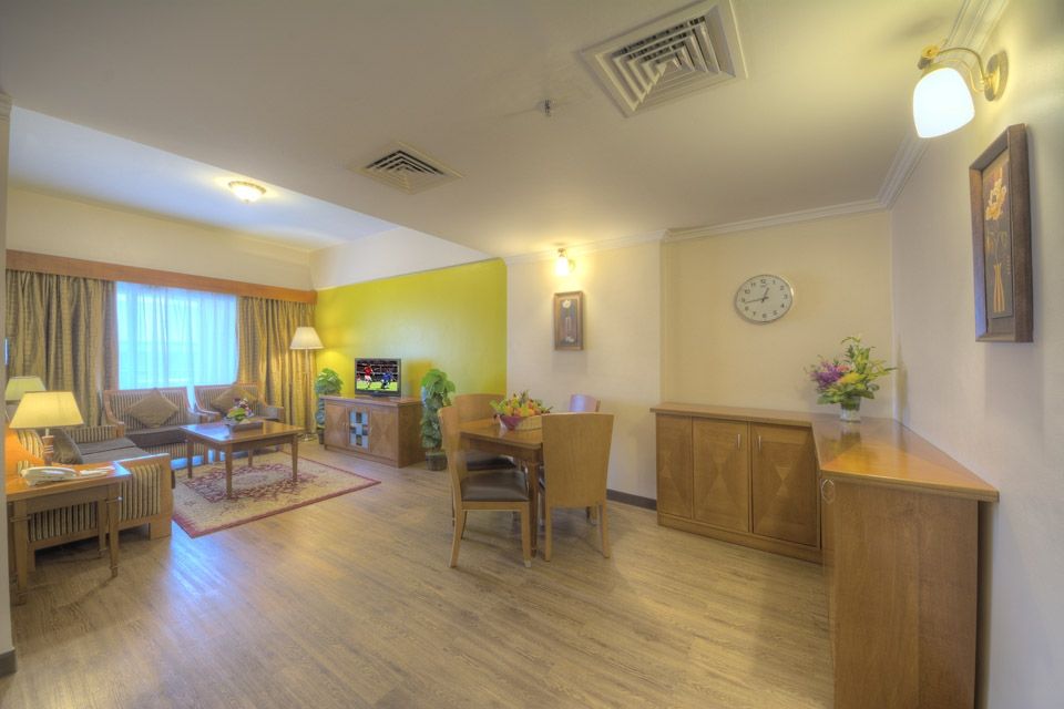Fortune Grand Hotel Apartment Дубай Екстериор снимка