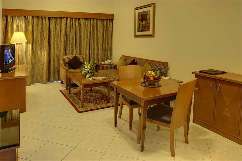 Fortune Grand Hotel Apartment Дубай Екстериор снимка