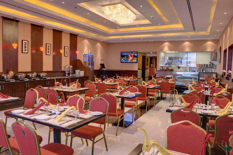 Fortune Grand Hotel Apartment Дубай Екстериор снимка