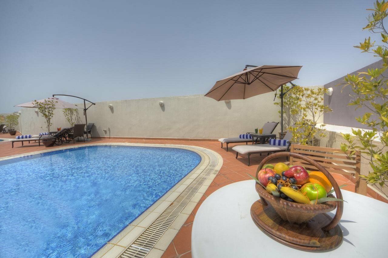 Fortune Grand Hotel Apartment Дубай Екстериор снимка